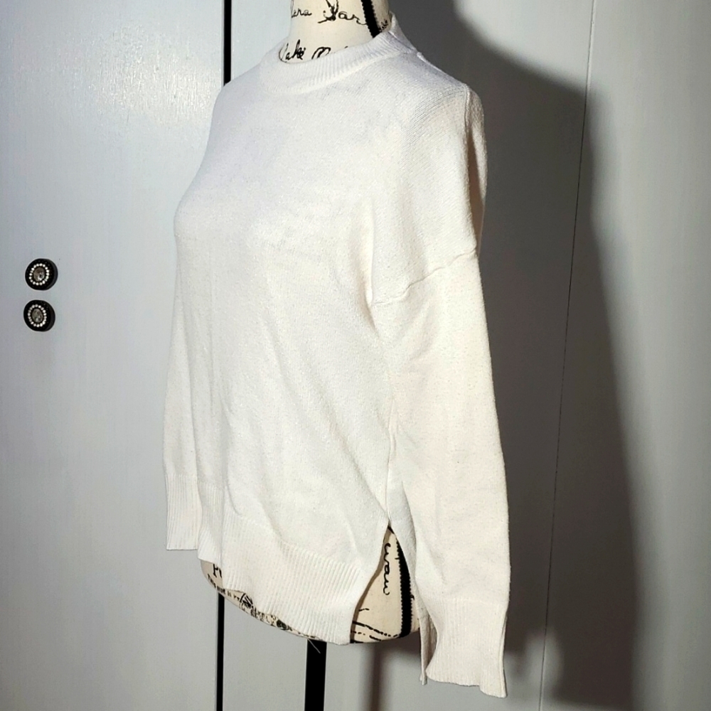 Tahari| White Crew Neck Sweater Dropped Shoulder Hi- Lo Neutral Career  Sz.Large